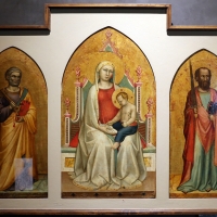 Bernardo daddi, madonna con bambino leggente e i santi pietro e paolo, 1320-30 ca. 01 - Sailko - Parma (PR)