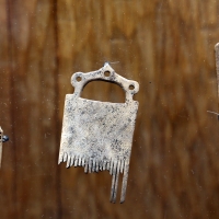 Bronzo medio e recente, pettini in corno di cervo, da castione dei marchesi, xvi-xii secolo ac. ca. 05 - Sailko