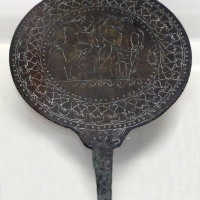 Etruria, specchio con incisioni mitologiche e manico configurato, III-II secolo ac. 06 - Sailko