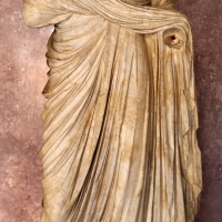 Statue della famiglia giulio claudia, dal foro di veleia, 14-54 dc ca., agrippina minore - Sailko