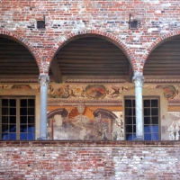 Rocca Sanvitale - colonnato e affreschi - Micronautilus