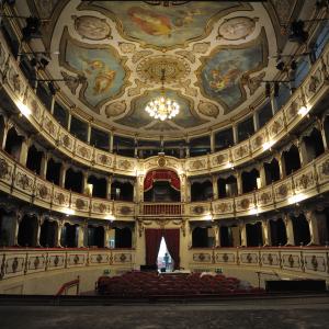 Sala del teatro Giuseppe Verdi - Lorenzo Gaudenzi