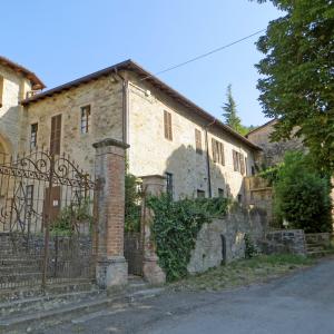 Abbazia di San Basilide (San Michele Cavana, Lesignano de' Bagni) - canonica 2019-06-26 by Parma1983