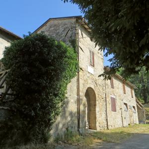 Abbazia di San Basilide (San Michele Cavana, Lesignano de' Bagni) - facciata del monastero 1 2019-06-26 Foto(s) von Parma1983