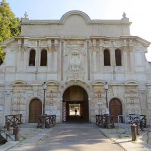 Cittadella di Parma - ingresso monumentale 2 2019-09-30 - Parma1983
