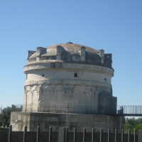 225-mausoleo Teodorico 1