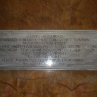 Inscriptions at Tomba di Dante - Amirber
