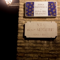 Via Dante Alighieri - Zona Dantesca - Zona del silenzio - Matt.giocoliere - Ravenna (RA)