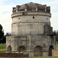 Mausoleo di teodorico, esterno 02 - Sailko - Ravenna (RA)