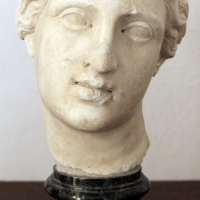 Testa femminile, I secolo dc., prov. ignota - Sailko - Ravenna (RA)
