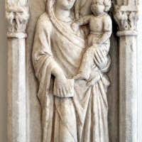 Anonimo, madonna col bambino in una nicchia, xiv secolo, da s. pietro in vincoli - Sailko - Ravenna (RA)
