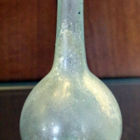 Piccola bottiglia a corpo cilindrico, III-IV secolo dc - Sailko - Ravenna (RA)
