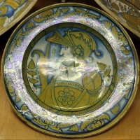 Deruta, piatto con busto di guerriero, 1500-30 ca. 01 - Sailko - Ravenna (RA)
