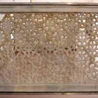 Transenna marmorea traforata, dal recinto presbiteriale di san vitale, VI secolo 03 - Sailko - Ravenna (RA)