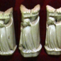 Bottega di baldassarre degli embriachi (attr.), placchette di cofanetto con figure femminili con clava e scudo, 1400-1425 ca - Sailko - Ravenna (RA)