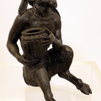 Andrea brisco detto il riccio, satiro seduto con vaso, 1510 ca
