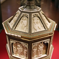 Baldassarre degli embriachi (bottega), cofanetto con scene delle leggenda di helias, 1390-1410 ca. 01 - Sailko - Ravenna (RA)