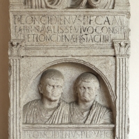 Stele a tabernacolo in pietra d'istria, 1-50 dc., da pal. rasponi - Sailko - Ravenna (RA)