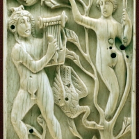 Egitto ellenistico, formella con apollo e dafne, avorio, 490 dc ca - Sailko - Ravenna (RA)
