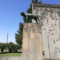 Monumento ai caduti 2, all'esterno del cimitero monumentale di Massa Lombarda - Drake9996 - Massa Lombarda (RA)
