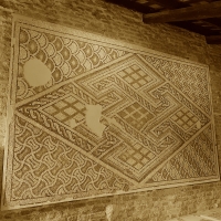 Chiesa di San Salvatore ad Chalchis cosiddetto Palazzo di Teodorico pavimento musivo appeso - Opi1010 - Ravenna (RA)