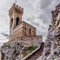 In cima alla torre dell'orologio di Brisighella - Vanni Lazzari - Brisighella (RA)