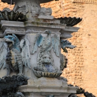 Faenza, fontana monumentale (05) - Gianni Careddu