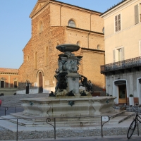 Faenza, fontana monumentale (02) - Gianni Careddu - Faenza (RA)