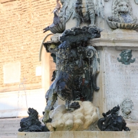 Faenza, fontana monumentale (06) - Gianni Careddu - Faenza (RA)