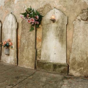 Cimitero Monumentale di Massa Lombarda, le tombe dei più piccoli - Sale e Cioccolato