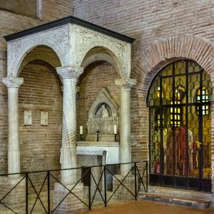 Interno - Basilica di Sant'Apollinare in Classe - Ravenna - - Vanni Lazzari