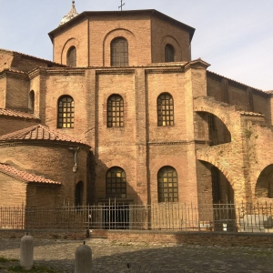 Basilica di San Vitale photo by Waspa69