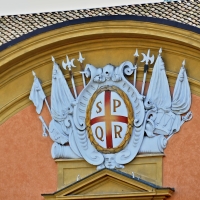 Stemma di Reggio Emilia sul Palazzo Municipale - Caba2011