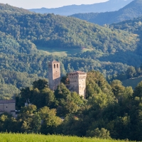 Il Castello di Sarzano - Lugarex - Casina (RE)