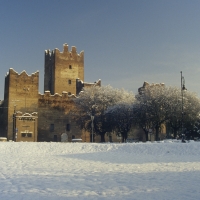 Rocca sotto la neve dell' inverno 2012 - Claudio Magnani