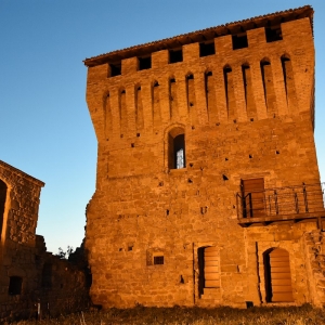 Castello di Sarzano - Castello di Sarzano - Mastio photo credits: |Beppe Lombardi| - Archivio personale dell'autore
