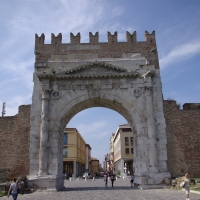 Rimini Arco di Augusto 14