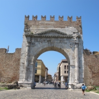 Arco di augusto, rimini, esterno 01 - Sailko - Rimini (RN)