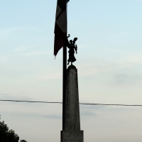 Il monumento e il tricolore - LaraLally19 - Montefiore Conca (RN)