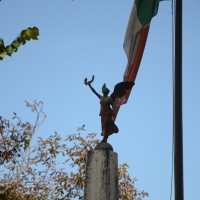 Dettaglio monumento ai caduti - Loris Temeroli - Montefiore Conca (RN)
