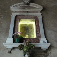 Particolare della Madonna nella parete interna della porta Curina - LaraLally19 - Montefiore Conca (RN)