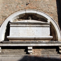 Sant'agostino (o san giovanni evangelista), rimini 03 tomba ad arcosolio