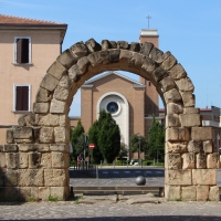 Rimini, porta montagnara, veduta 01 - Sailko - Rimini (RN)
