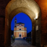 Sotto l'arco - Scorpione 68 - San Giovanni in Marignano (RN)