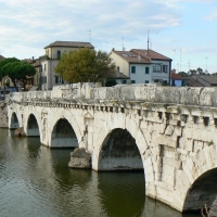Ponte di Tiberio Rimini 1 - Paperoastro - Rimini (RN)