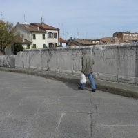 PONTE di TIBERIO - camminando a fianco delle ETERNE ed IMPERITURE EPIGRAFI - Claudio CASADEI