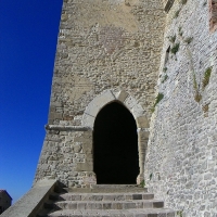 Rocca di San Leo, porta gotica - Fringio - San Leo (RN) 