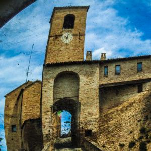 Porta del Castello - Montegridolfo 1 - Diego Baglieri