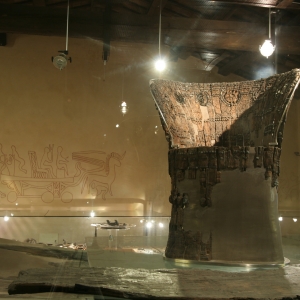 Verucchio, Museo archeologico | sala del Trono by Paritani