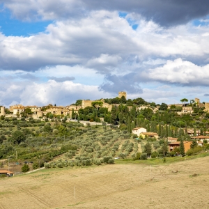 Panorama del borgo di Monticchiello - Simone Antonazzo / ENIT SpA